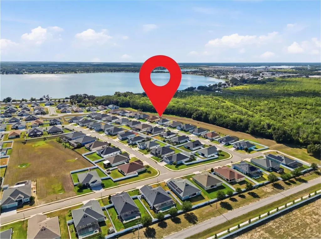 319 Travelers Creek Drive Auburndale FL 33823
