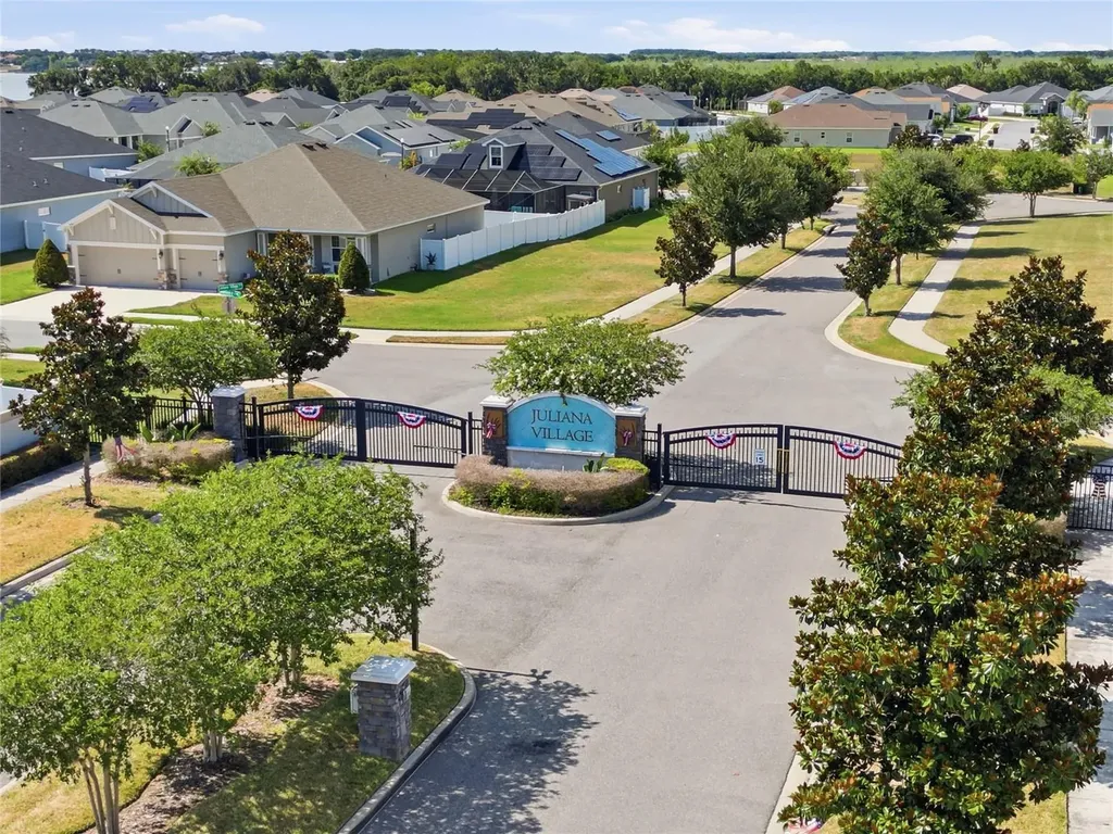 319 Travelers Creek Drive Auburndale FL 33823