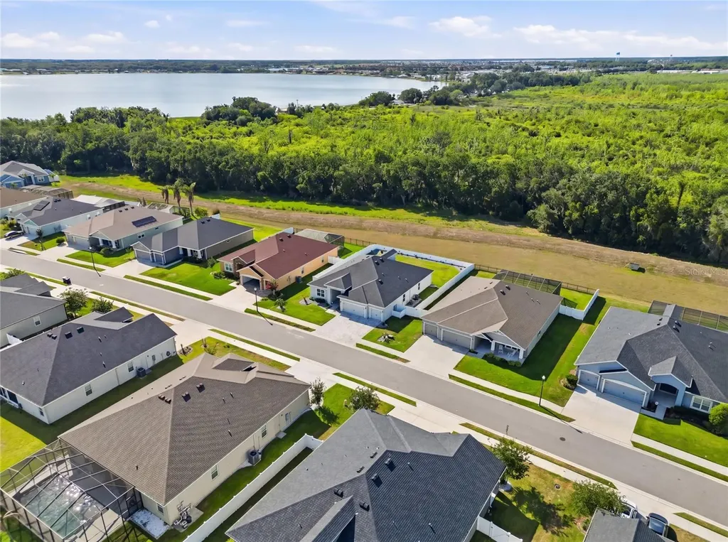 319 Travelers Creek Drive Auburndale FL 33823