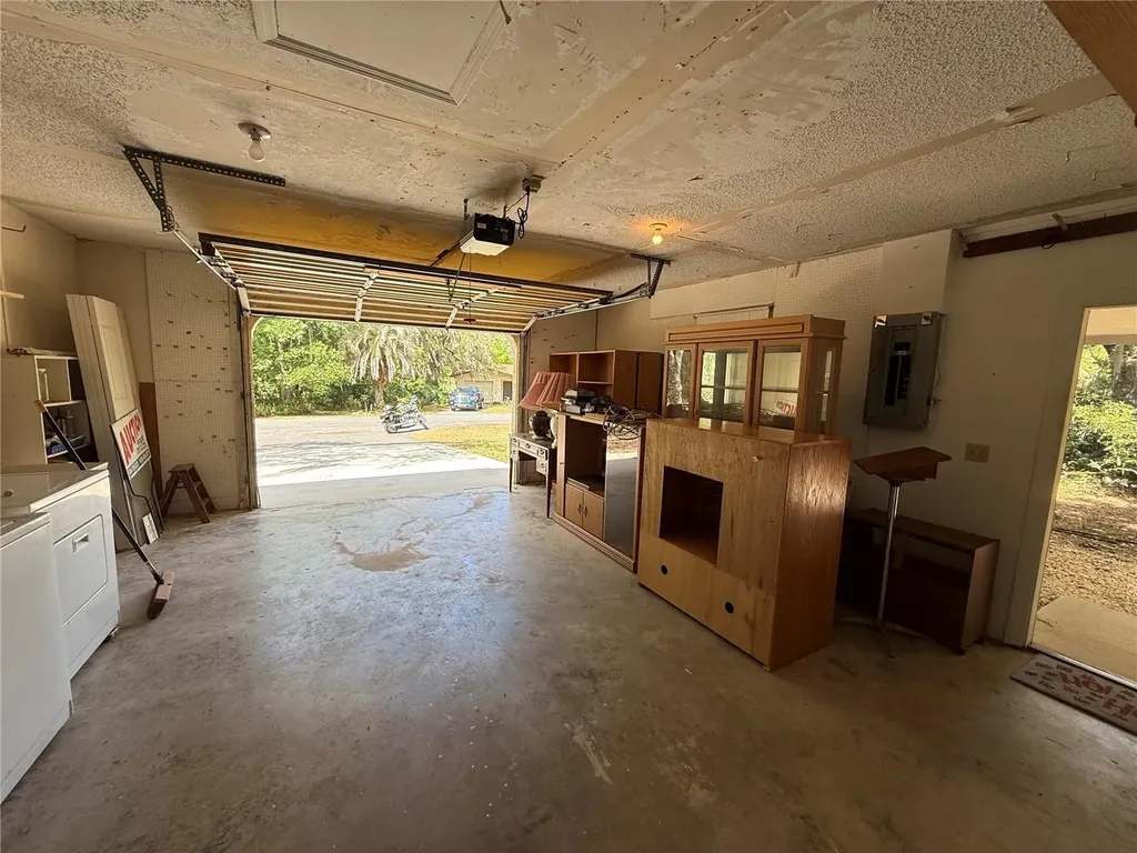 129 N Lochshire Way Inverness FL 34450