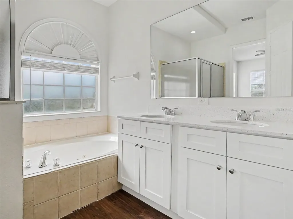 2220 Sand Arbor Circle Orlando FL 32824