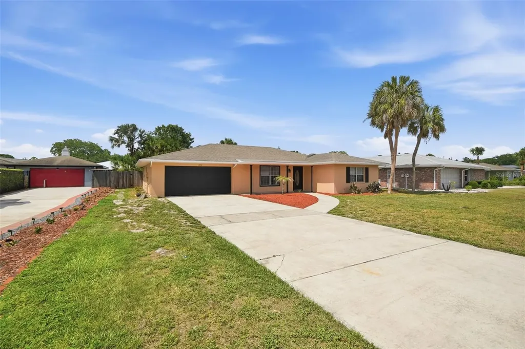 1534 Lagoon Road Lakeland FL 33803