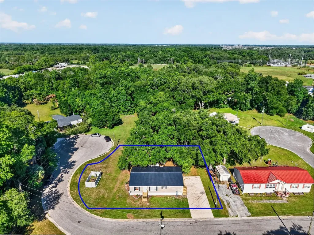 3181 County Road 521b Wildwood FL 34785