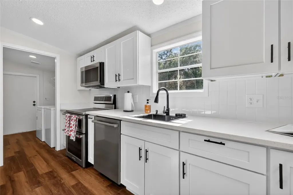 3181 County Road 521b Wildwood FL 34785