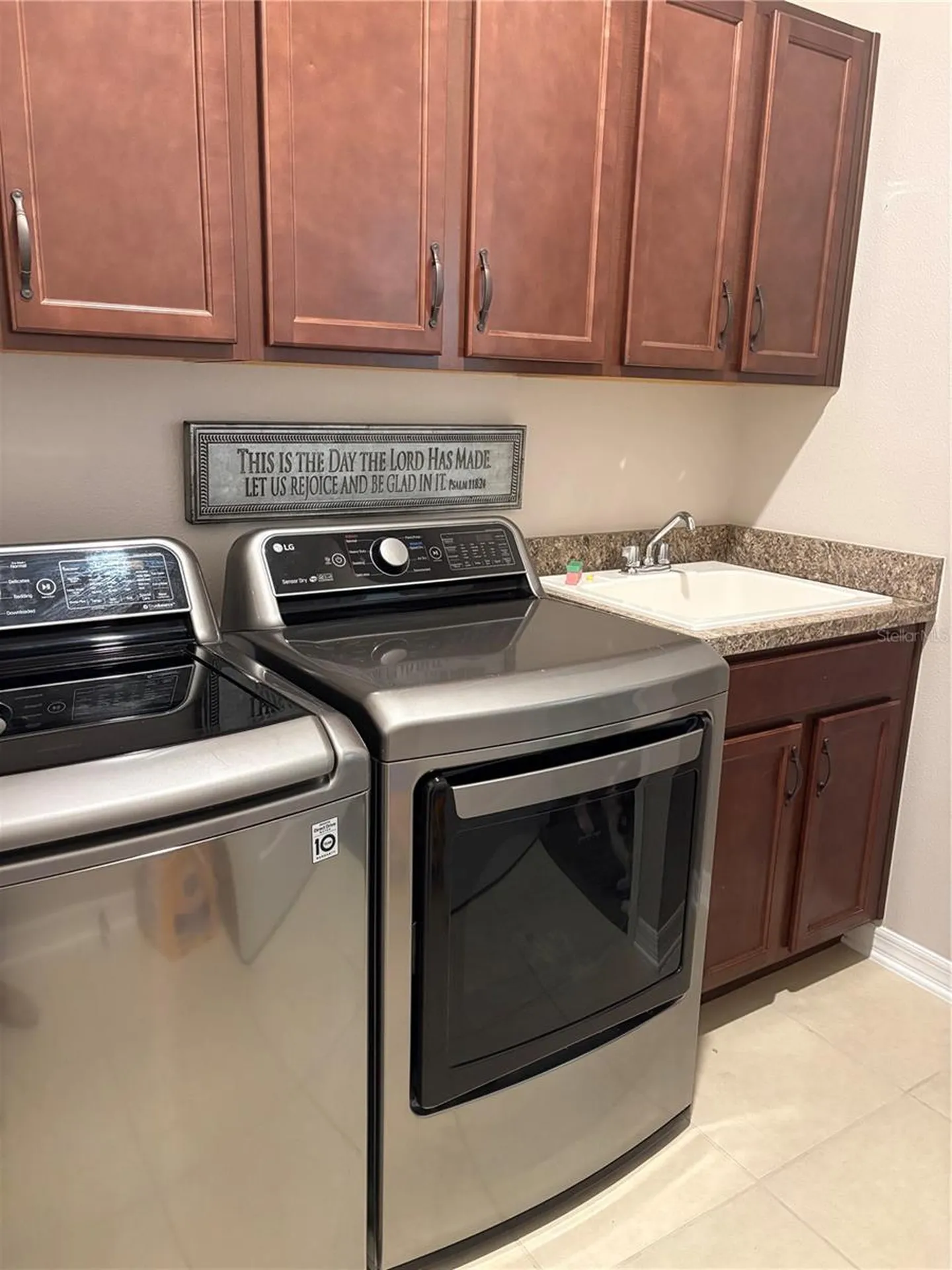 17042 Crestmont Boulevard Clermont FL 34711