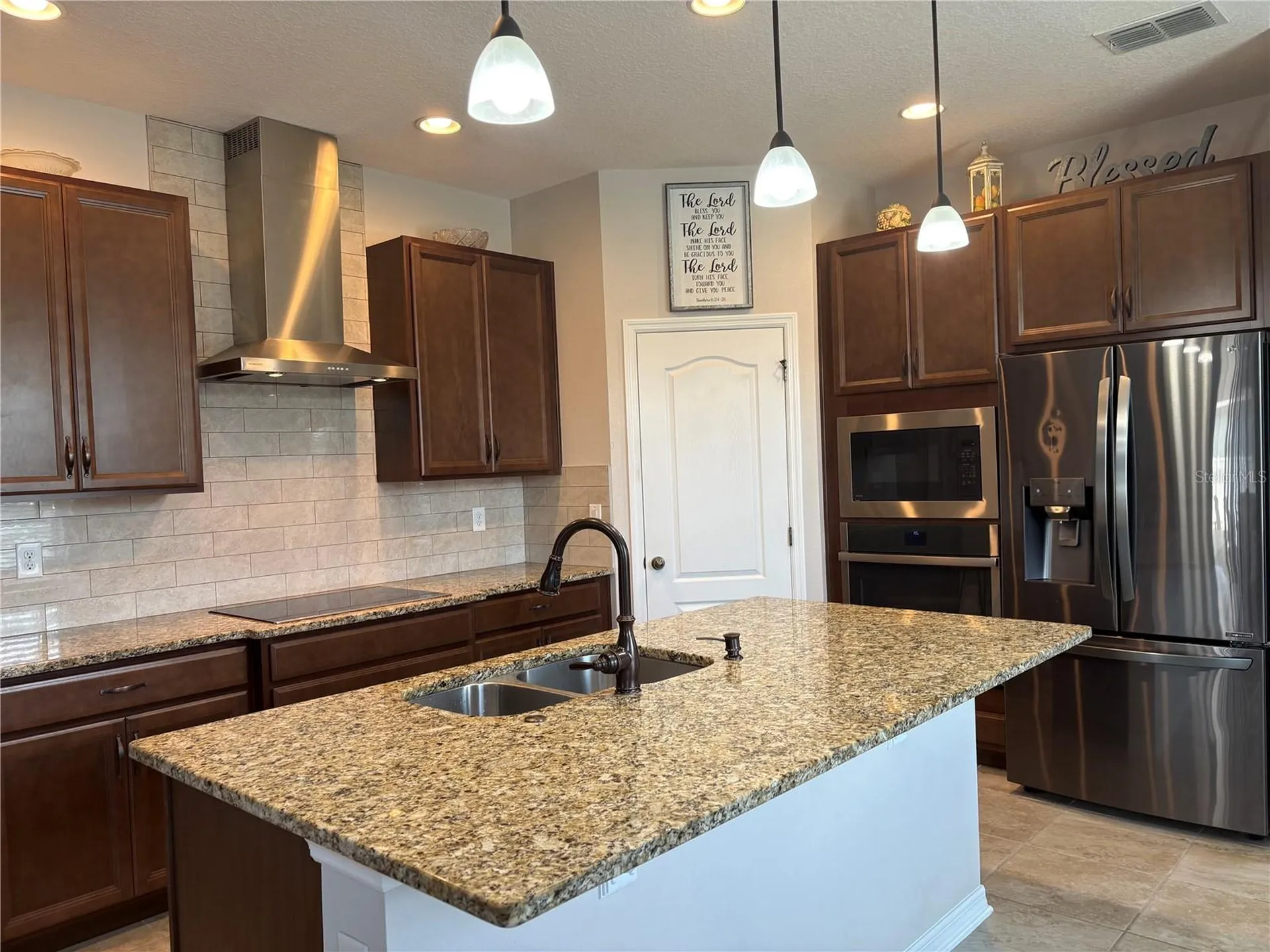 17042 Crestmont Boulevard Clermont FL 34711