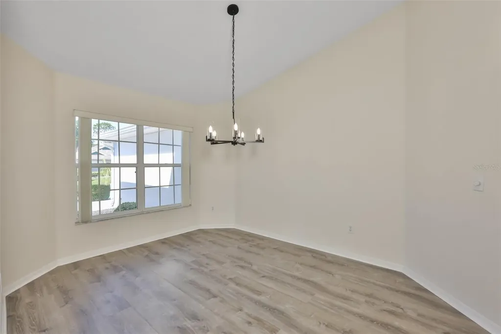 323 Caloosa Palms Court Sun City Center FL 33573