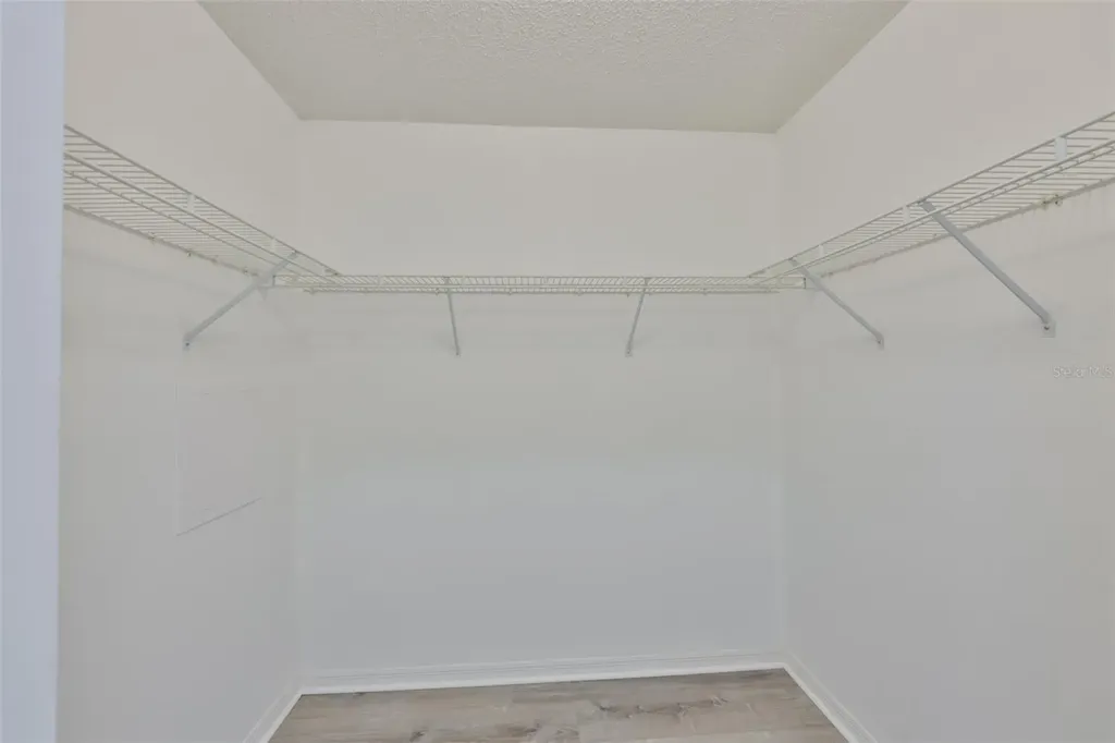 323 Caloosa Palms Court Sun City Center FL 33573