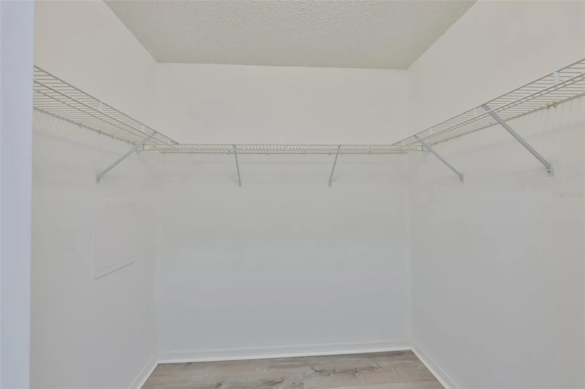 323 Caloosa Palms Court Sun City Center FL 33573