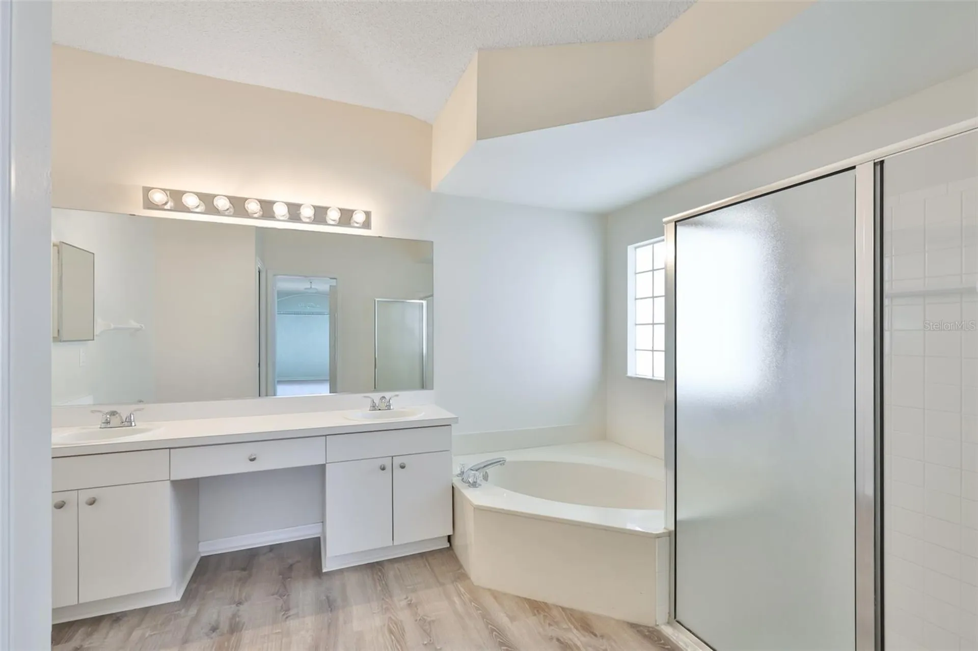 323 Caloosa Palms Court Sun City Center FL 33573