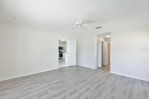323 Caloosa Palms Court Sun City Center FL 33573