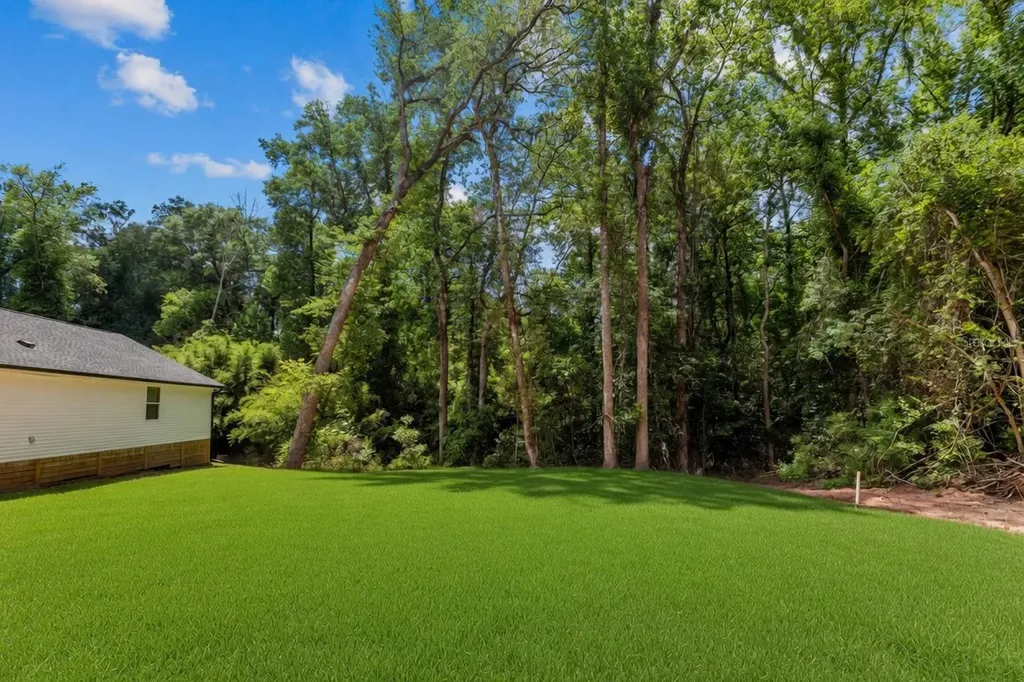 618 N Stewart Street Quincy FL 32351