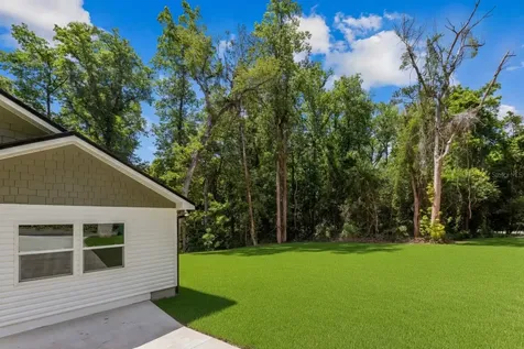 618 N Stewart Street Quincy FL 32351