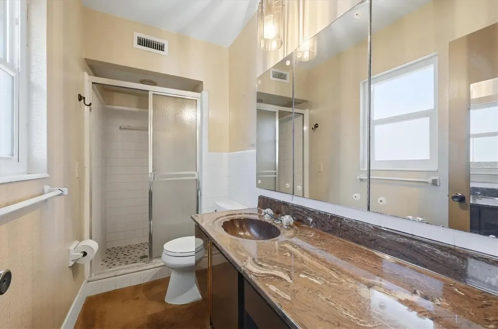 5108 Sandy Shore Avenue Sarasota FL 34242