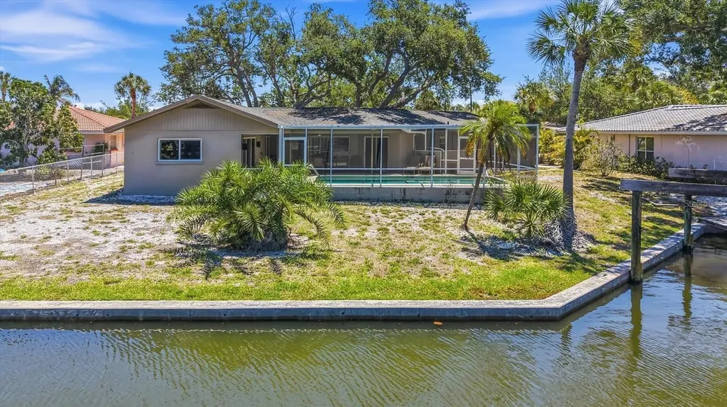 5108 Sandy Shore Avenue Sarasota FL 34242