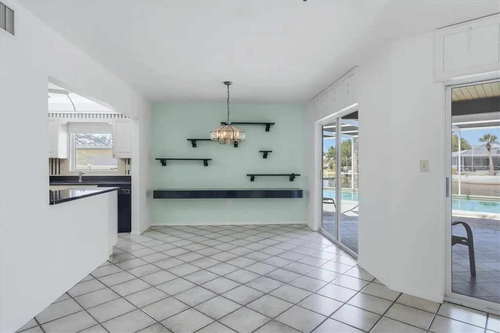 5108 Sandy Shore Avenue Sarasota FL 34242