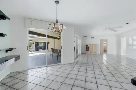 5108 Sandy Shore Avenue Sarasota FL 34242