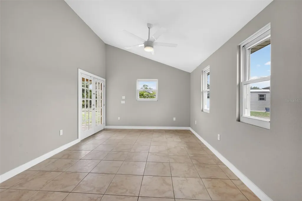 10136 Peach Avenue Englewood FL 34224