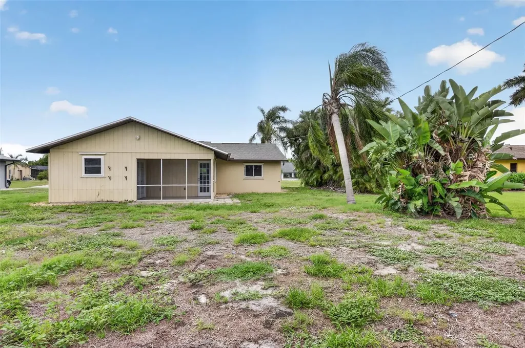 10136 Peach Avenue Englewood FL 34224