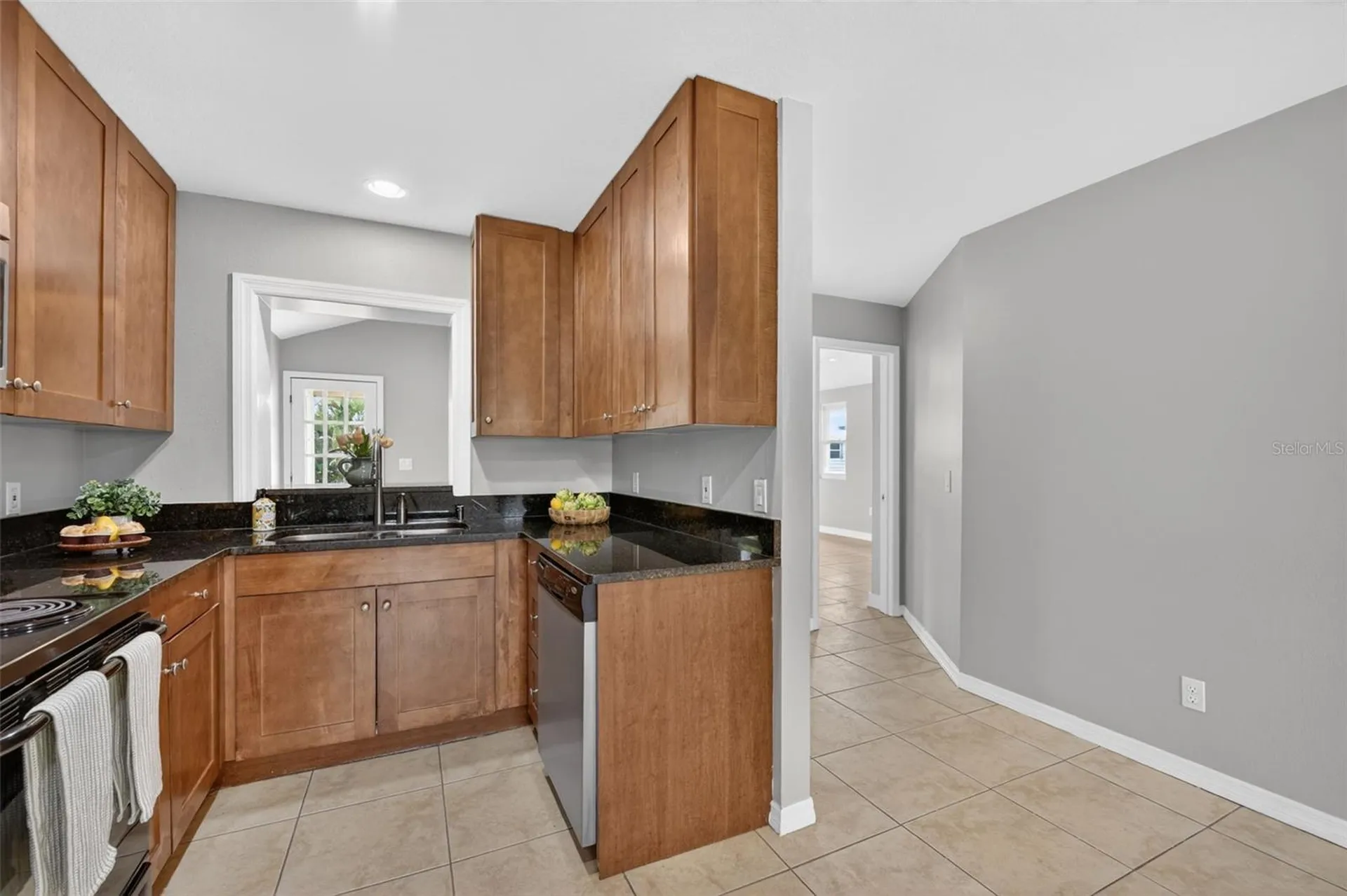 10136 Peach Avenue Englewood FL 34224