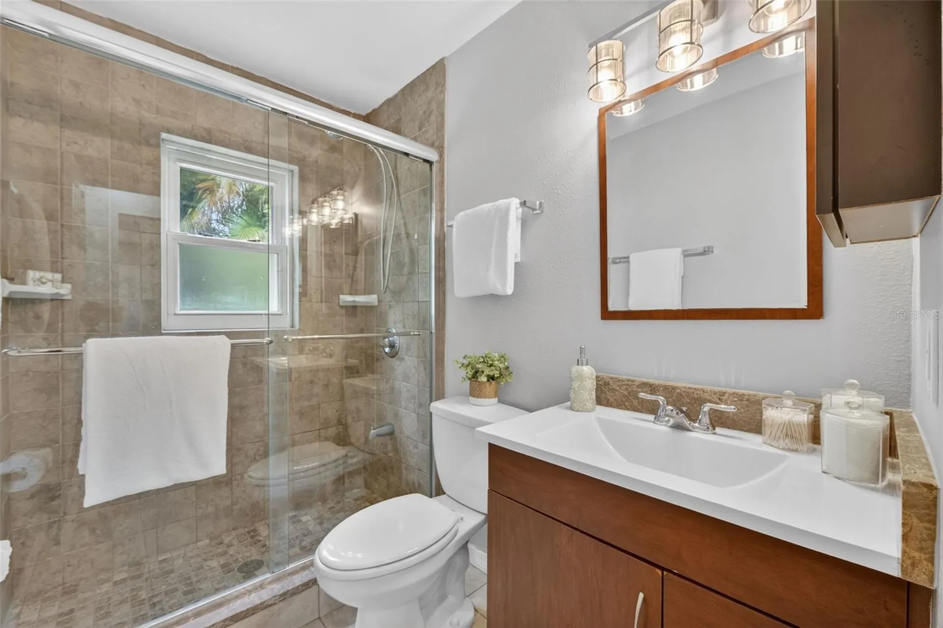 10136 Peach Avenue Englewood FL 34224