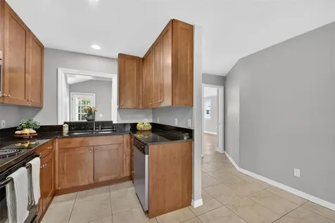 10136 Peach Avenue Englewood FL 34224
