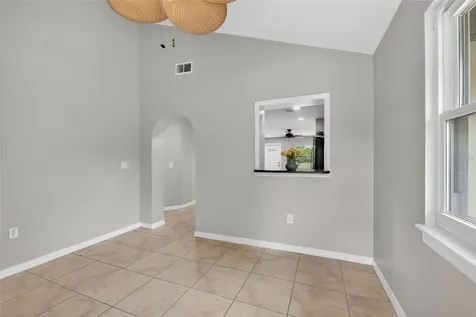 10136 Peach Avenue Englewood FL 34224