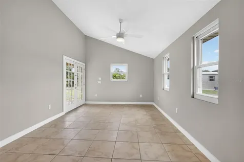 10136 Peach Avenue Englewood FL 34224