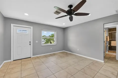 10136 Peach Avenue Englewood FL 34224