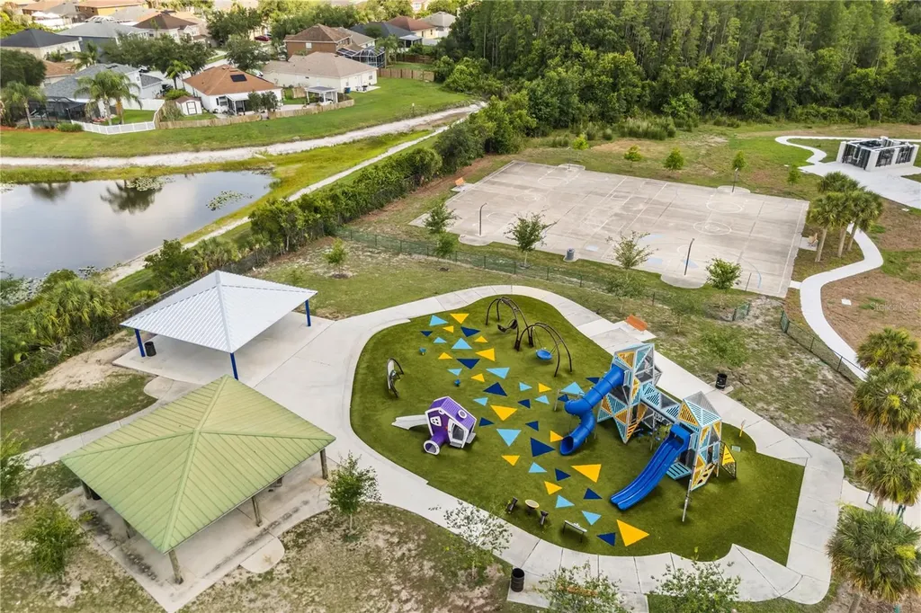 10306 Stone Moss Avenue Tampa FL 33647