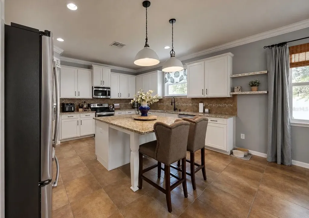12426 Fairlawn Drive Riverview FL 33579