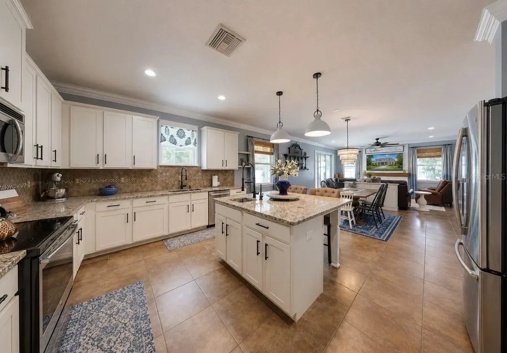 12426 Fairlawn Drive Riverview FL 33579