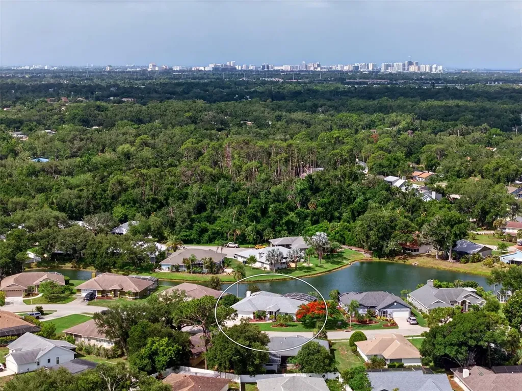 5836 Helen Way Sarasota FL 34243