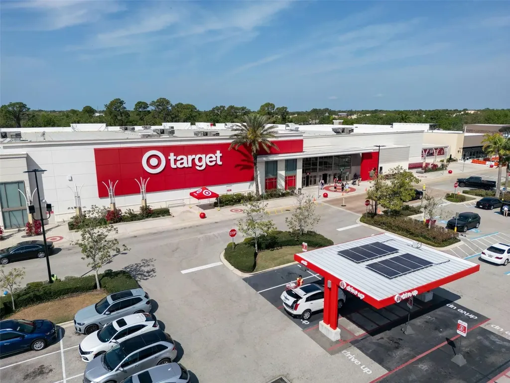 5836 Helen Way Sarasota FL 34243