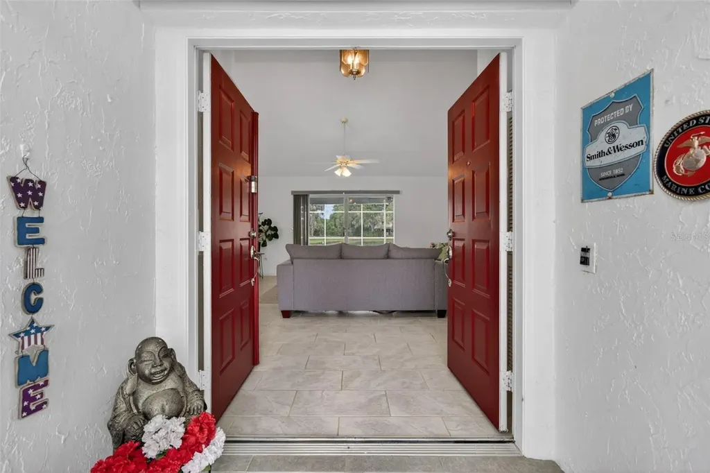 5836 Helen Way Sarasota FL 34243