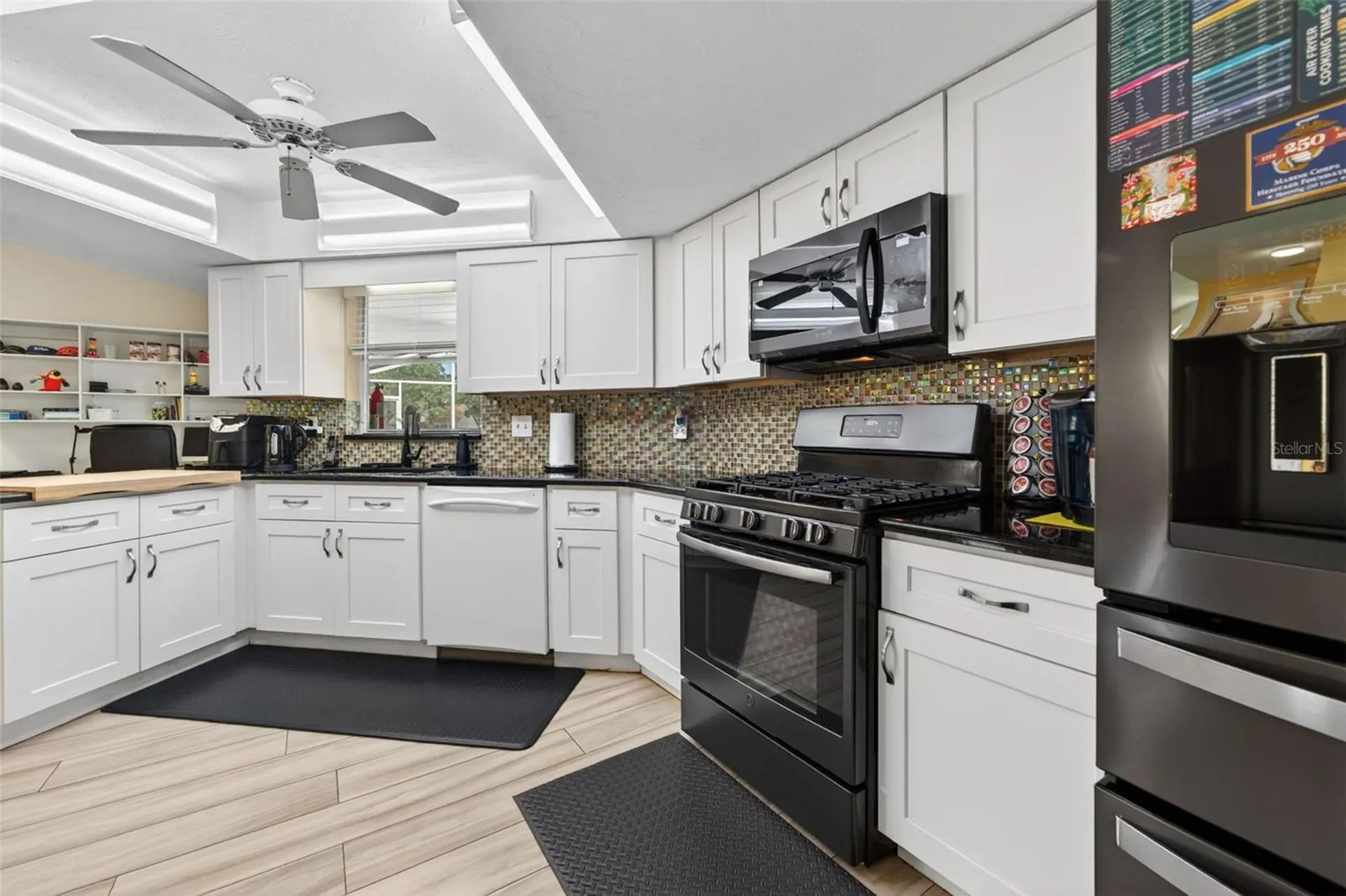5836 Helen Way Sarasota FL 34243