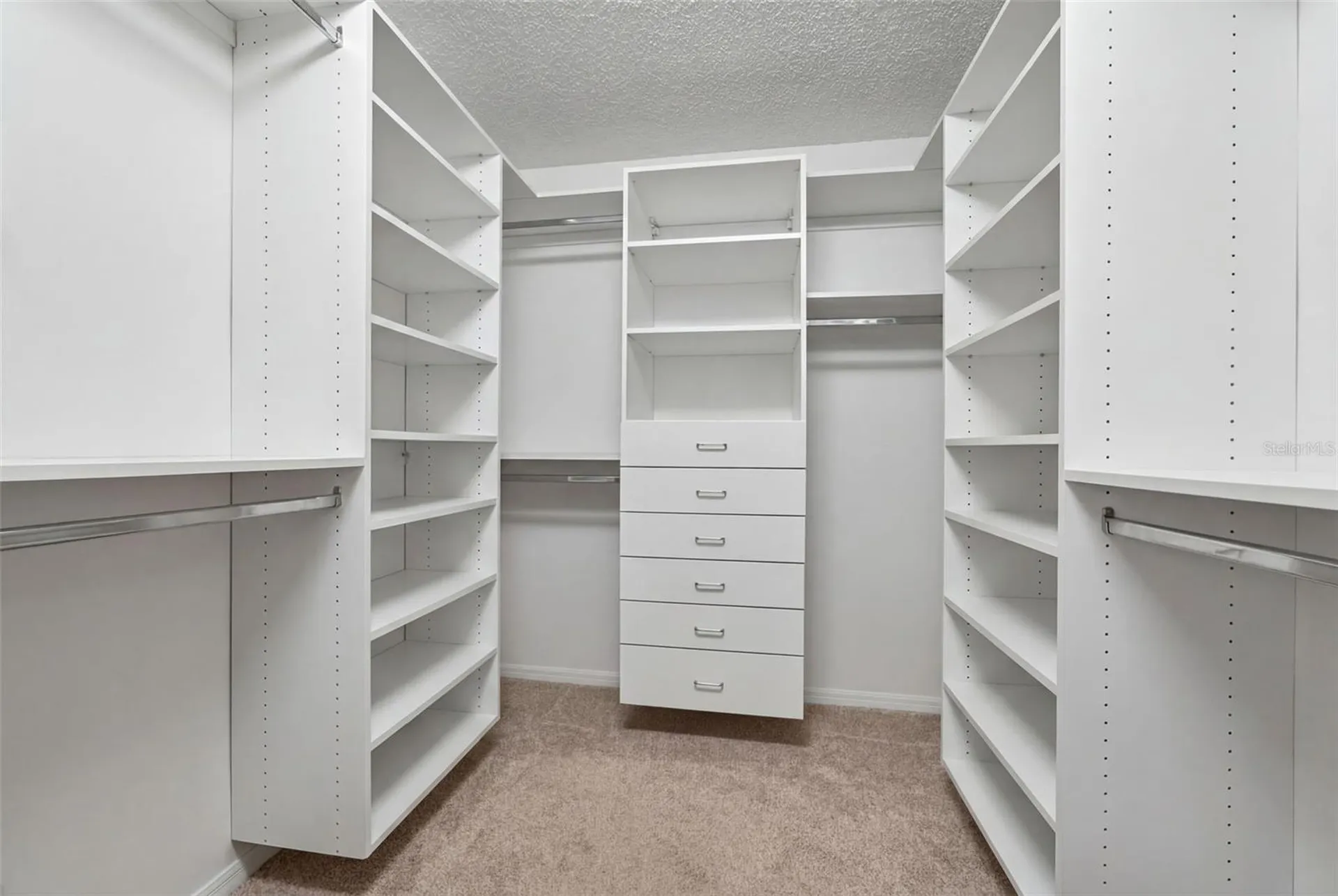 5836 Helen Way Sarasota FL 34243