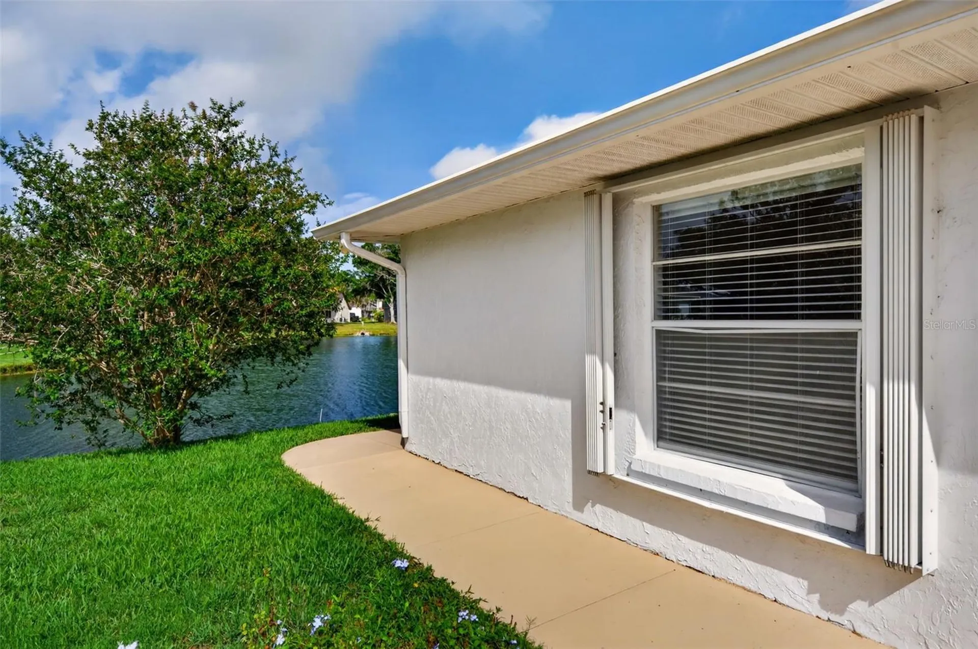 5836 Helen Way Sarasota FL 34243
