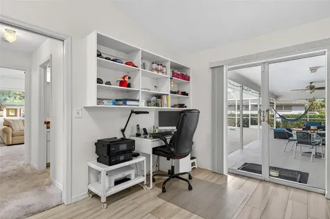 5836 Helen Way Sarasota FL 34243
