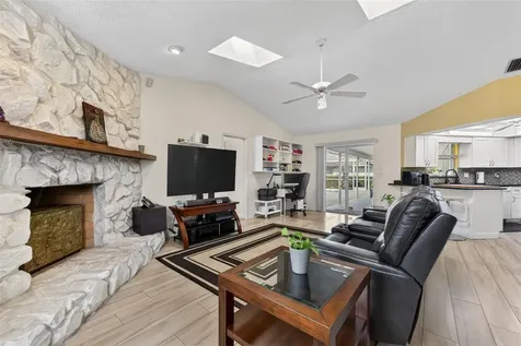 5836 Helen Way Sarasota FL 34243