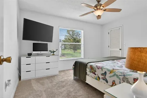5836 Helen Way Sarasota FL 34243