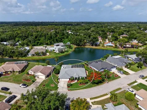 5836 Helen Way Sarasota FL 34243