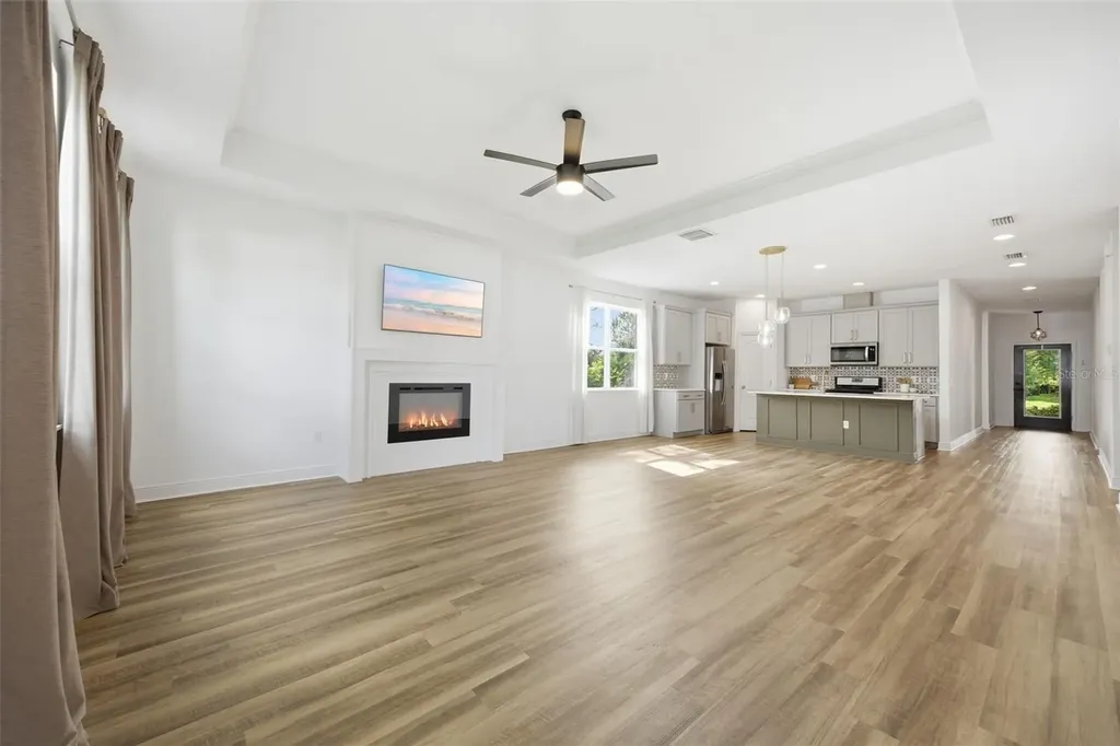 14831 Trails Edge Boulevard Odessa FL 33556