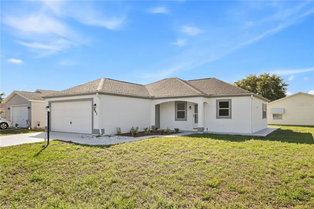 843 Bolivar Street Lady Lake FL 32159