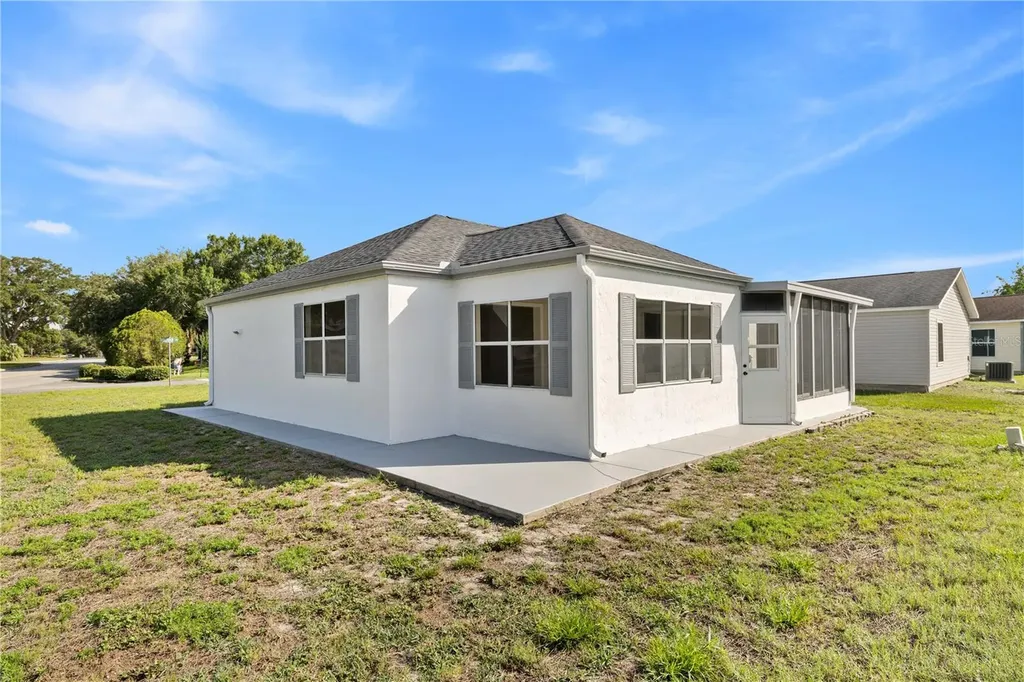 843 Bolivar Street Lady Lake FL 32159