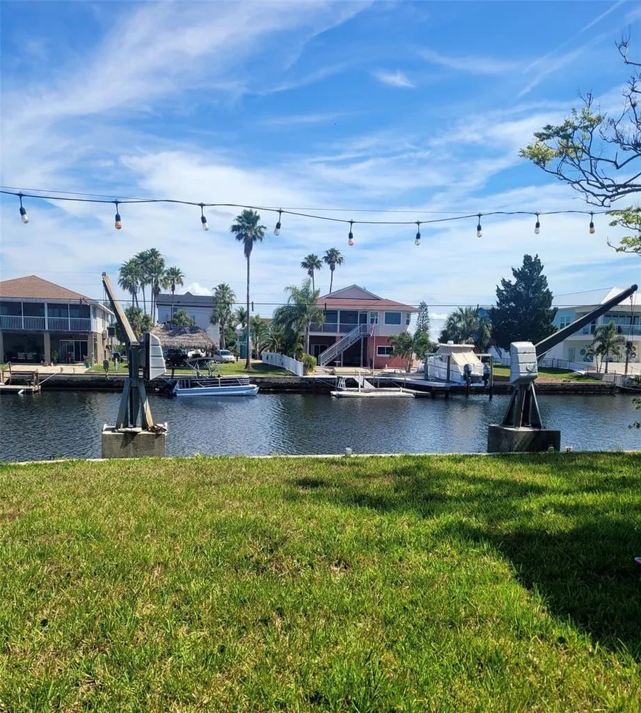 4011 Centavo Court Hernando Beach FL 34607
