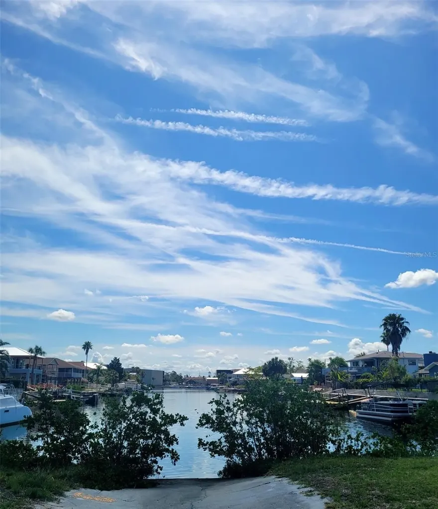 4011 Centavo Court Hernando Beach FL 34607