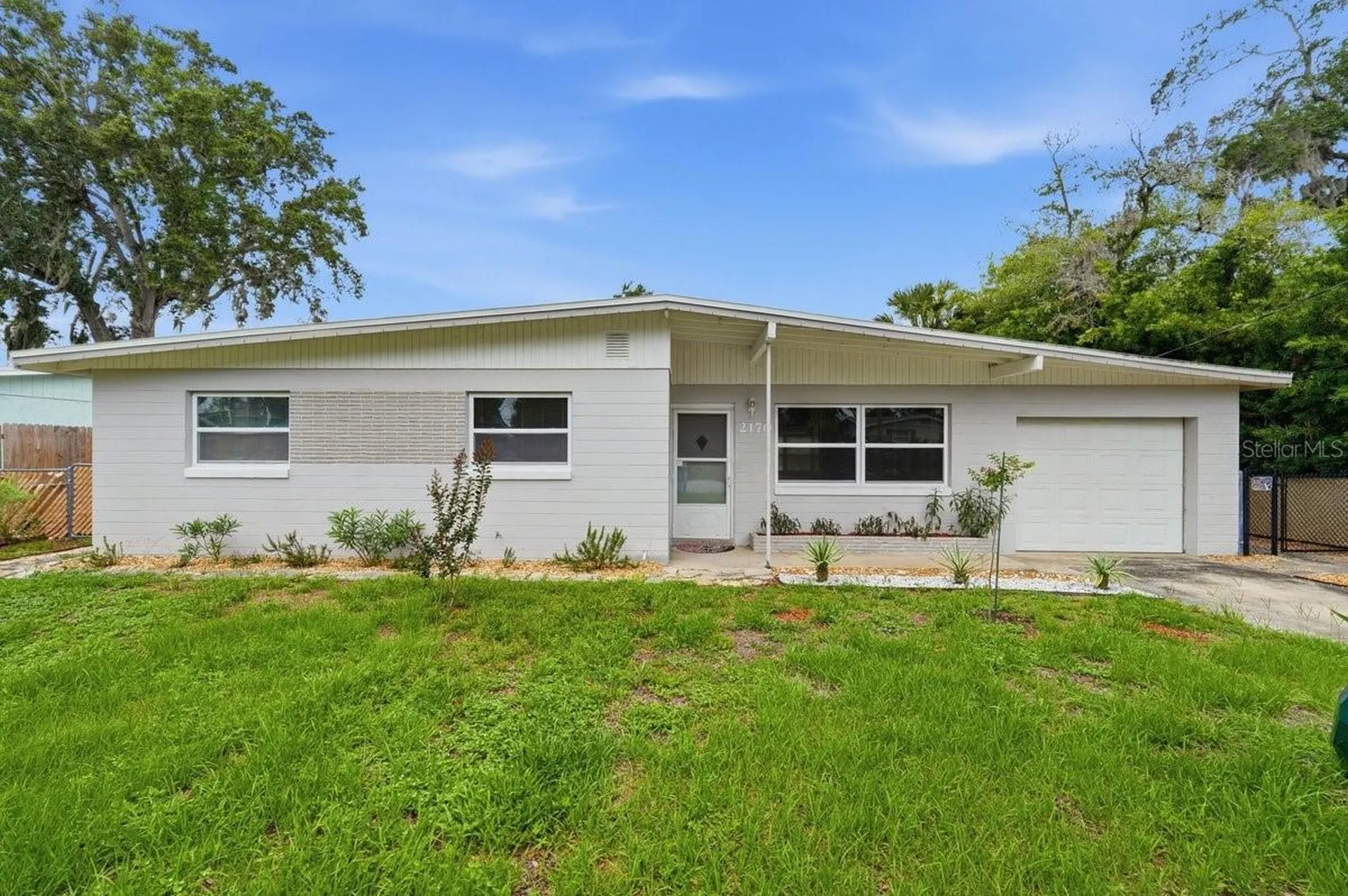 2170 Robinhood Trail South Daytona FL 32119