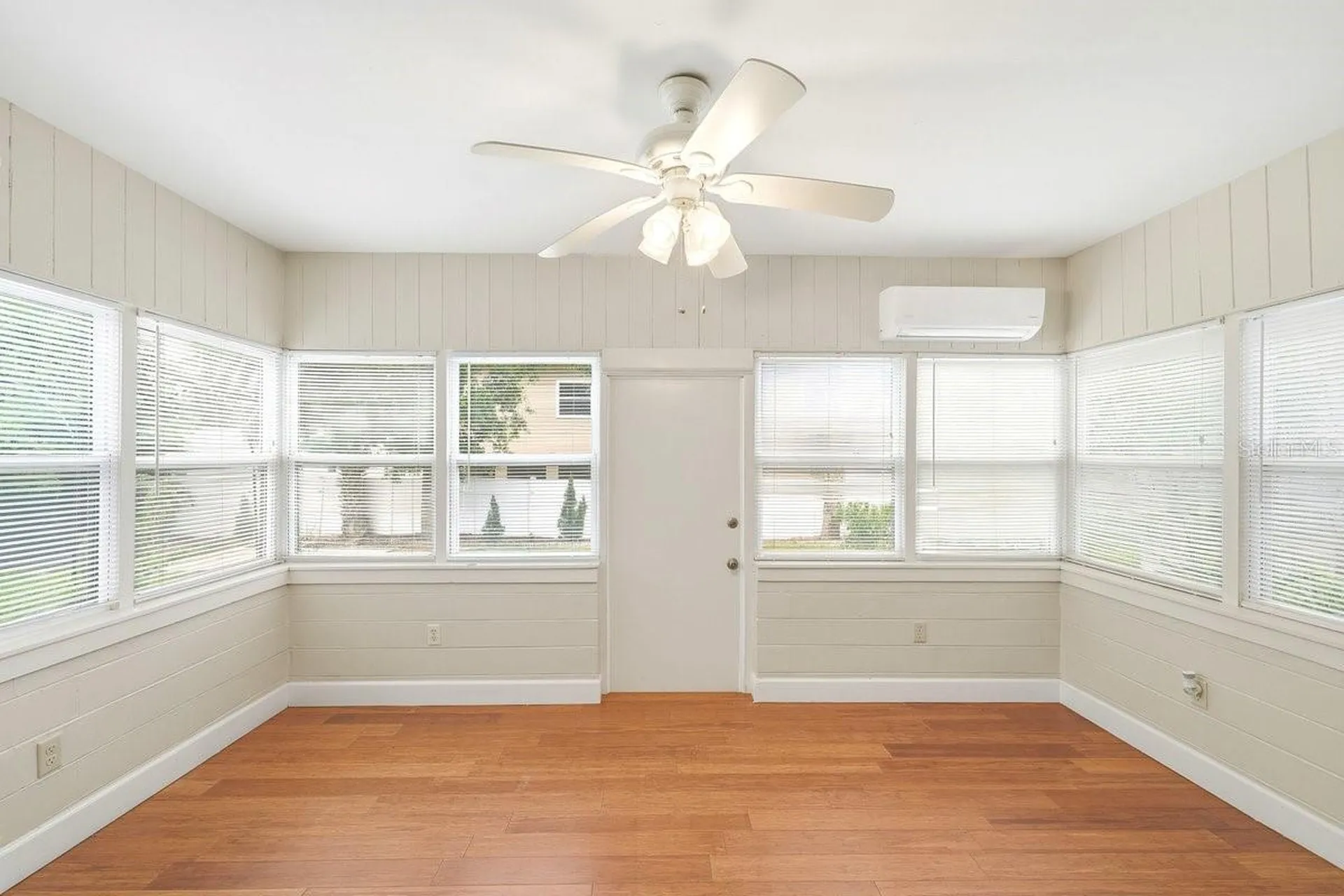 2170 Robinhood Trail South Daytona FL 32119