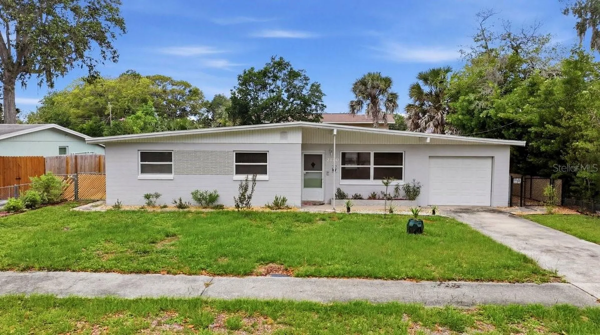 2170 Robinhood Trail South Daytona FL 32119